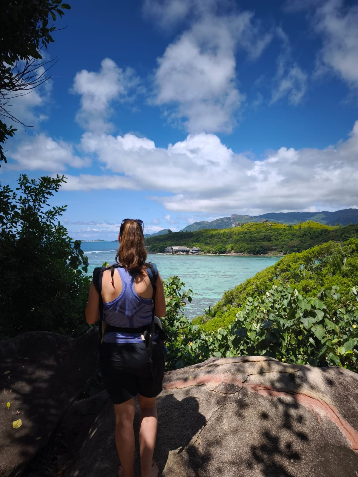 Wanderung an der Küste von Mahé, Seychellen