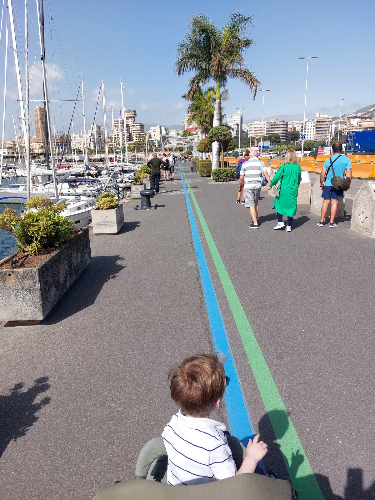Kurzer Spaziergang vom Hafen ins Zentrum von Santa Cruz de Tenerife